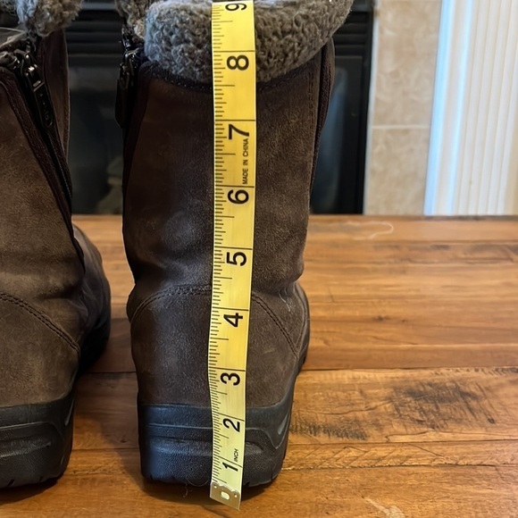SOREL Boots - Picture 5 of 11